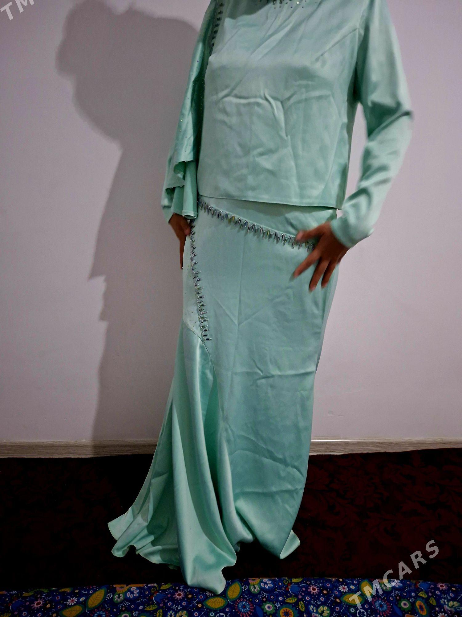 bisirli atlas - Туркменабат - img 1