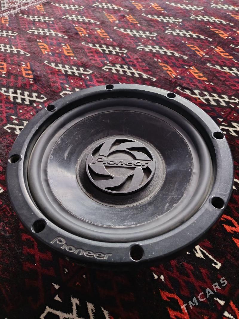 Pioneer BockaPioneer Bocka - Гызыларбат - img 1