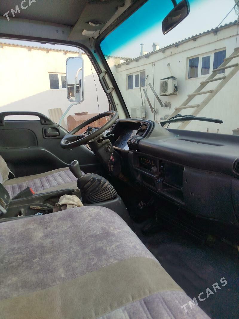 Isuzu Elf 2003 - 175 000 TMT - Койтендаг - img 1