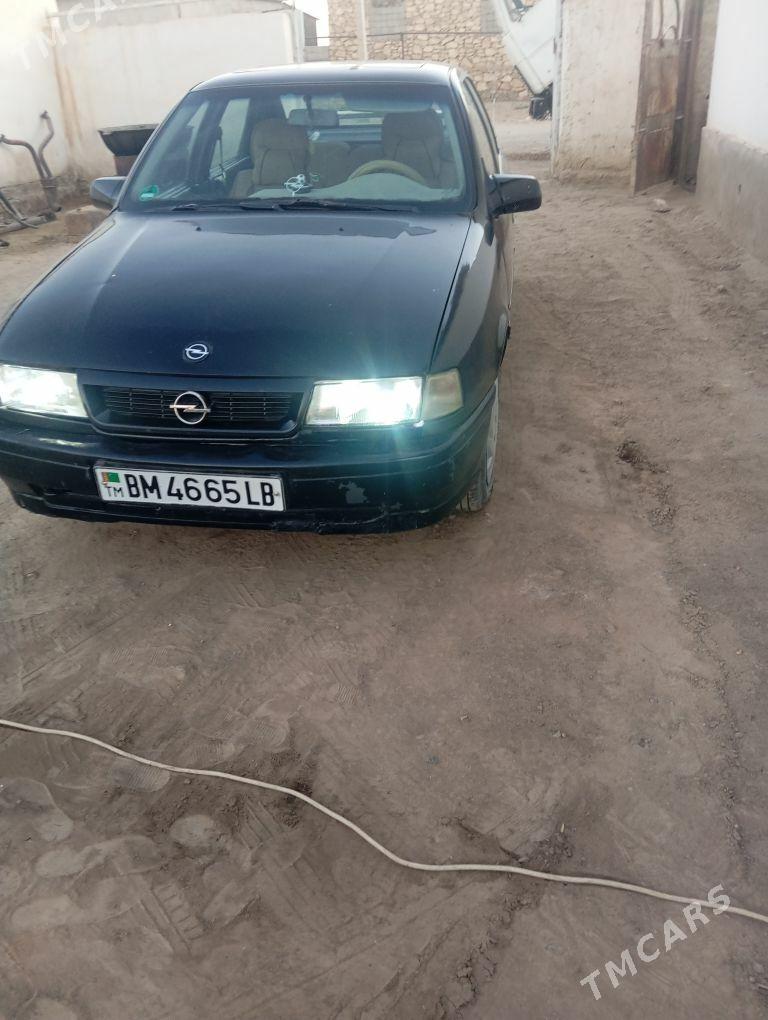 Opel Vectra 1992 - 30 000 TMT - Койтендаг - img 1