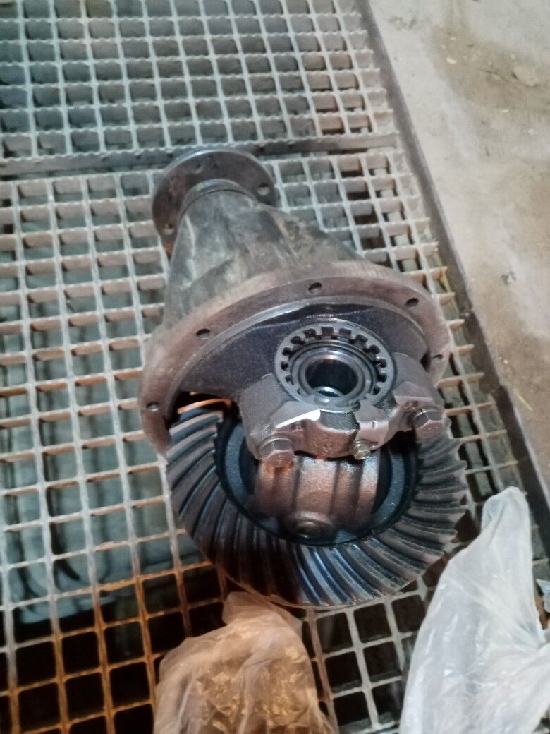 Nissan patrol 4 000 TMT - Гумдаг - img 1