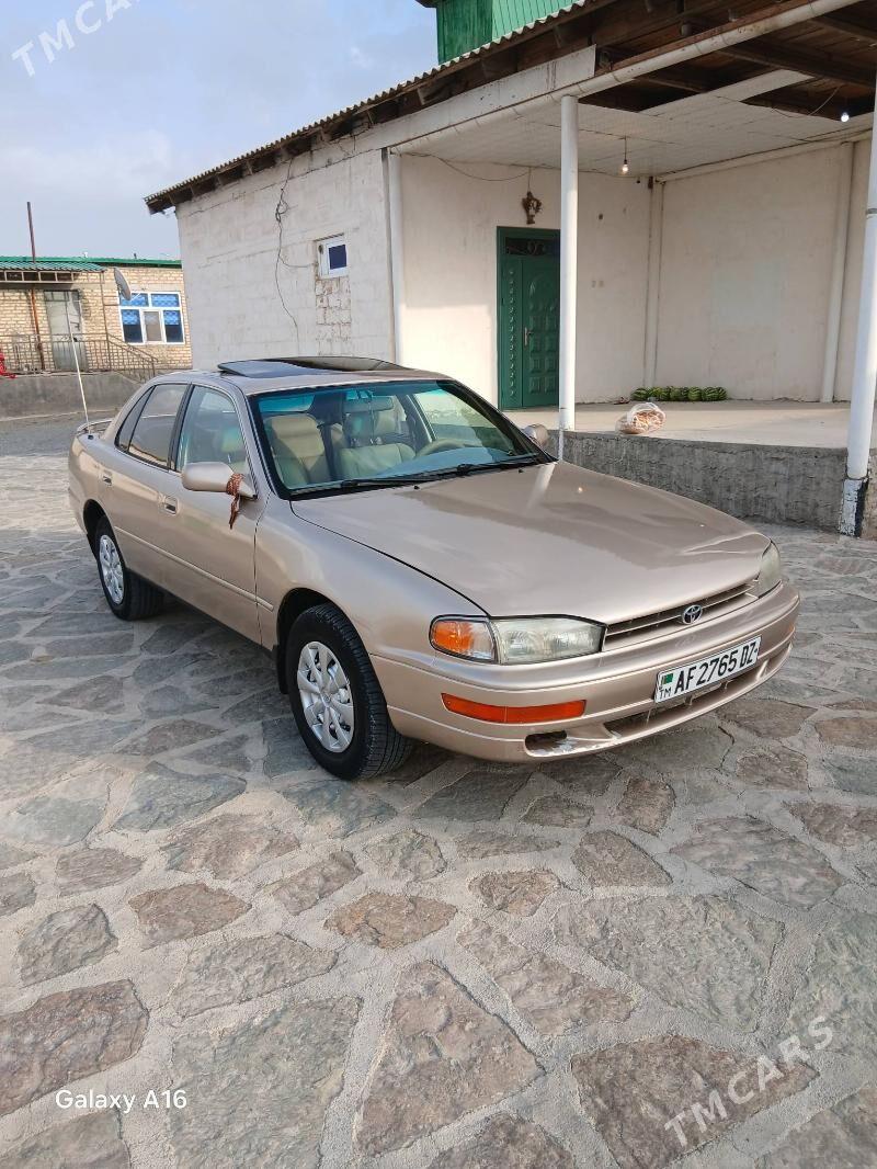 Toyota Camry 1994 - 120 000 TMT - Gurbansoltan Eje - img 1
