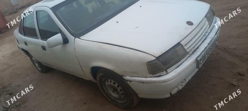 Opel Vectra 1992 - 22 000 TMT - Gubadag - img 1