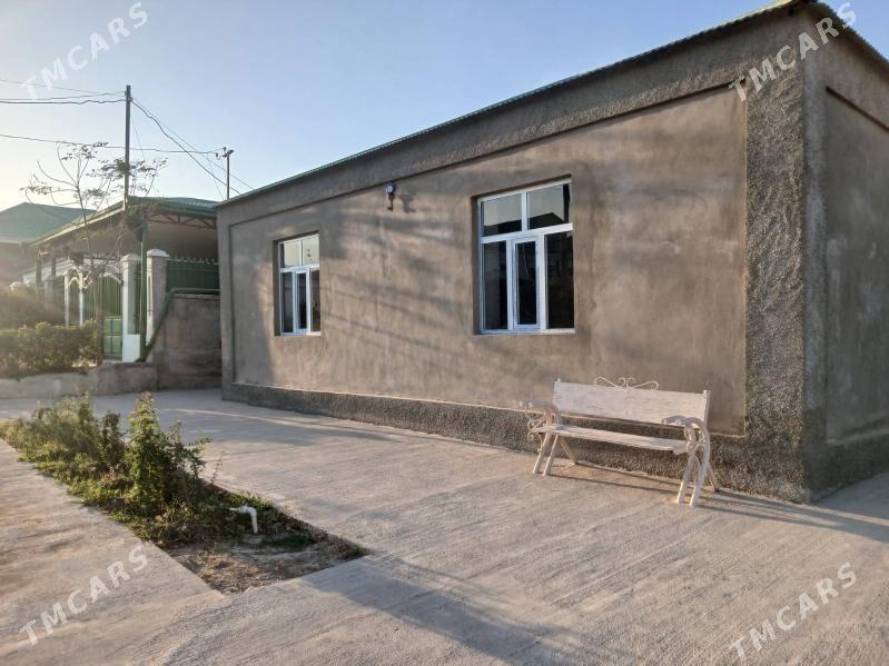 Emläk - Bagyr - img 1