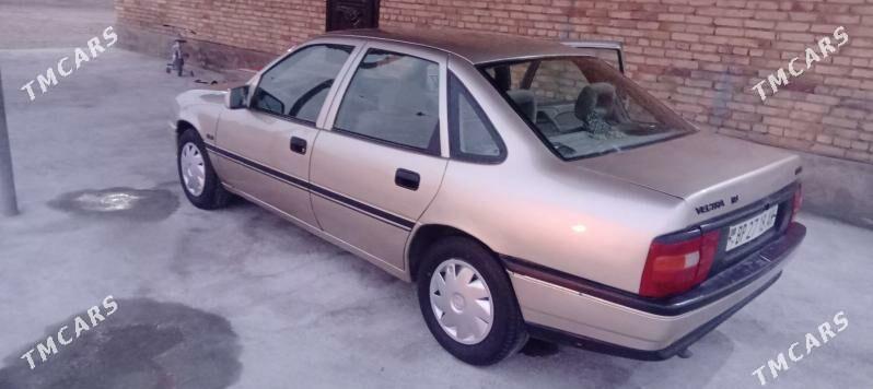 Opel Vectra 1990 - 53 000 TMT - Гёкдепе - img 1