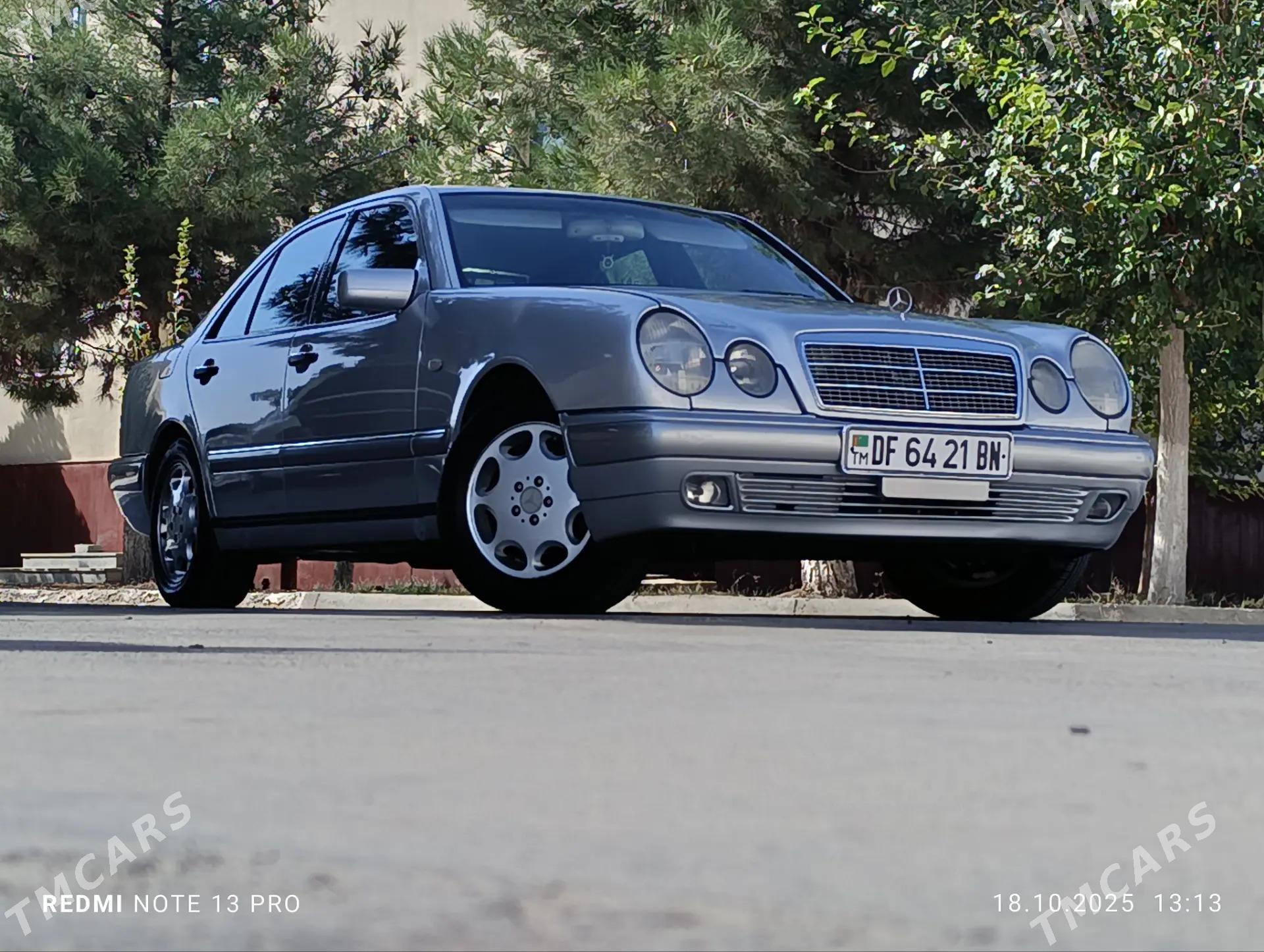 Mercedes-Benz E320 1996 - 107 000 TMT - Gyzylarbat - img 1