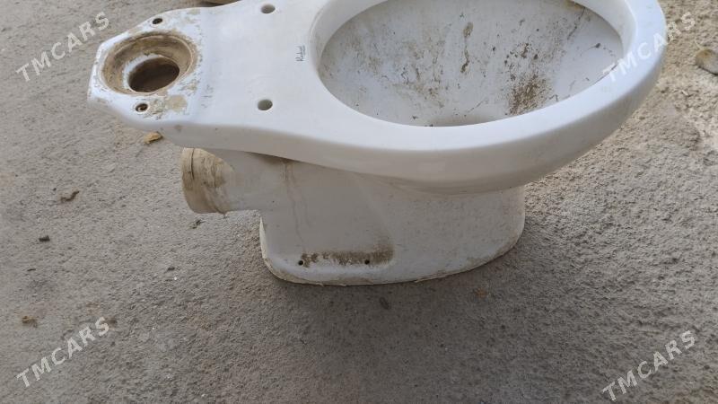 unitaz - 30 mkr - img 1