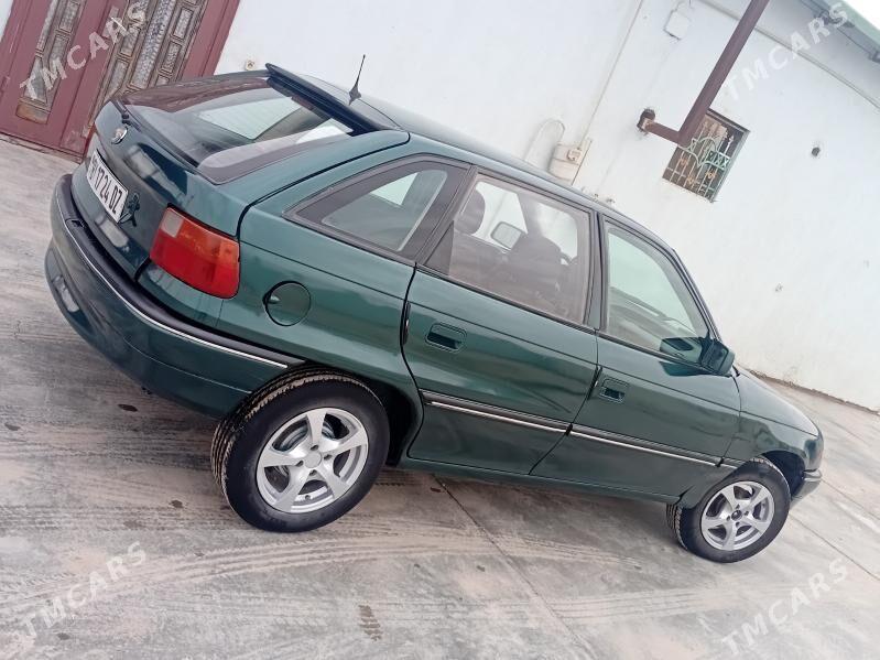 Opel Vectra 1994 - 33 000 TMT - етр. Туркменбаши - img 1