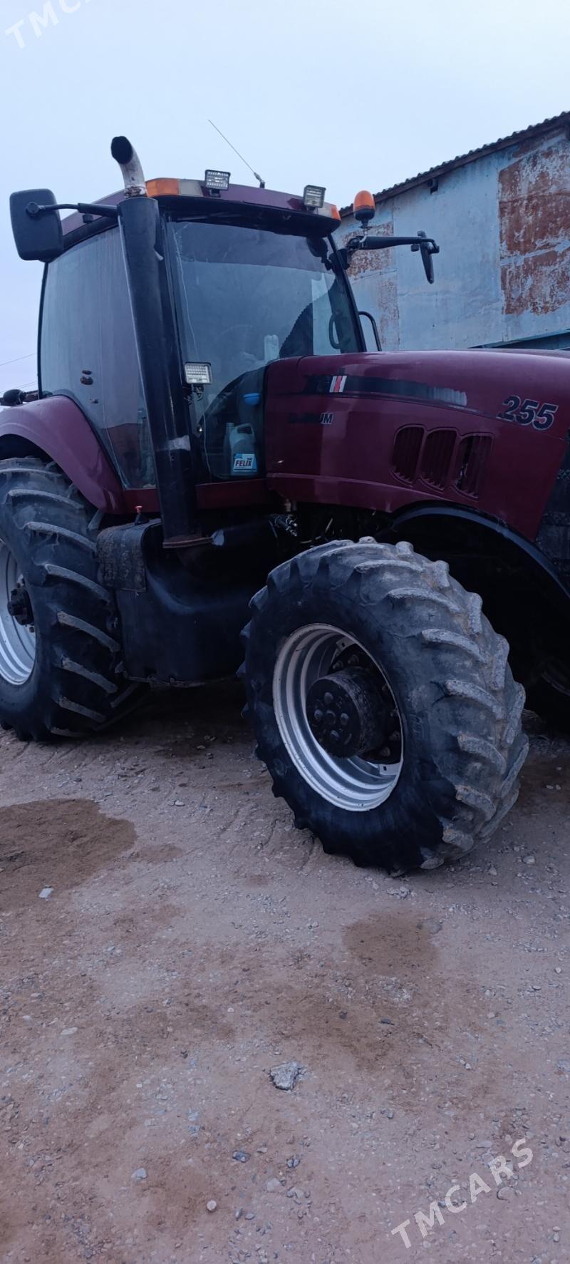 Case STX535 Quadtrac 2009 - 350 000 TMT - Babadaýhan - img 1