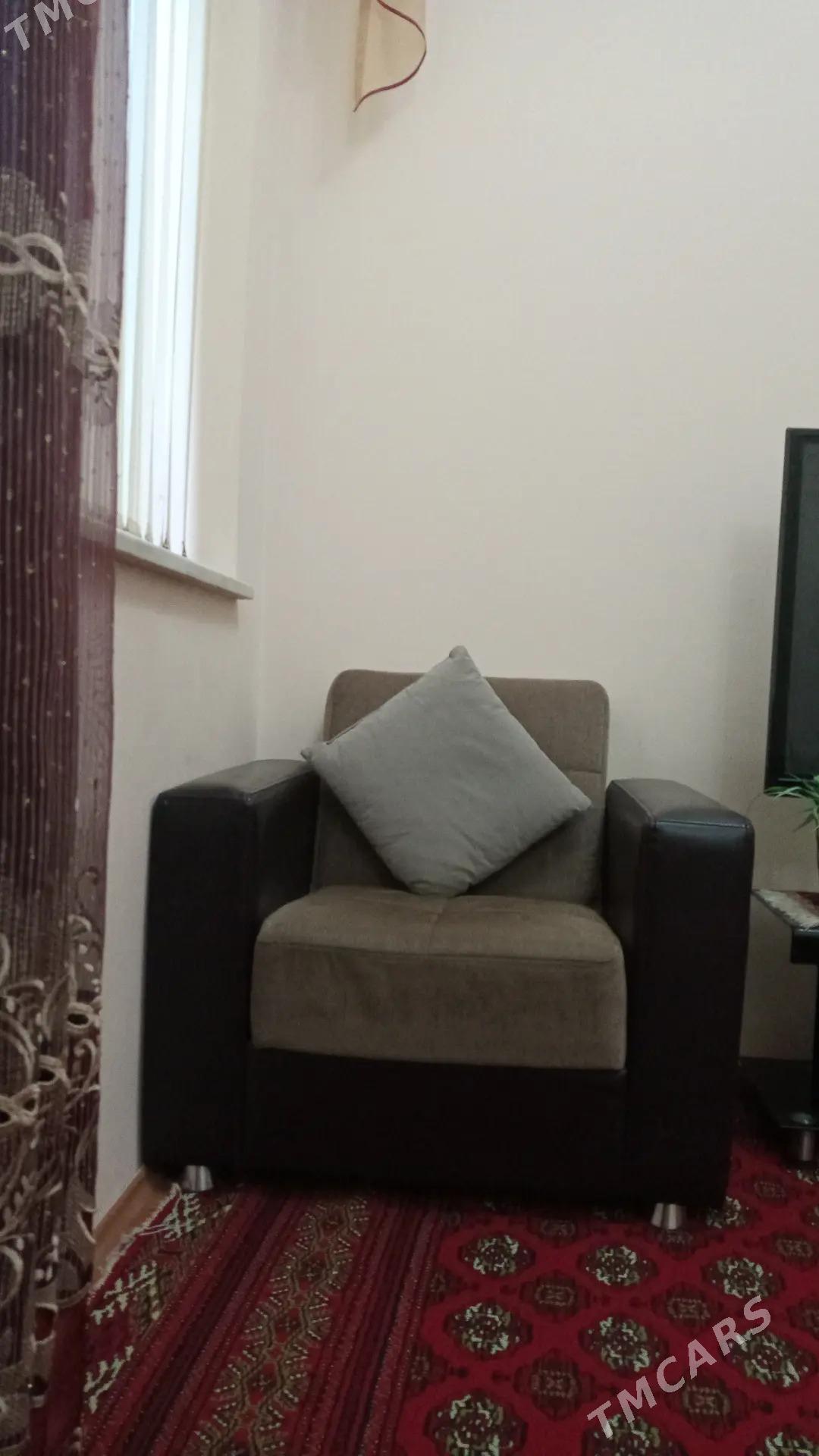 kreslo 2 sany - Gagarin köç, köne Howa menzili - img 1