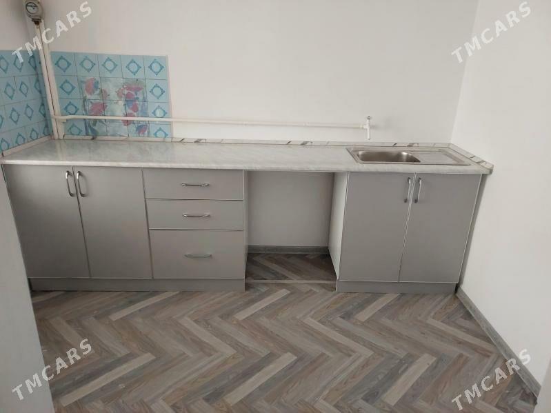 продаю квартиру - Туркменабат - img 1