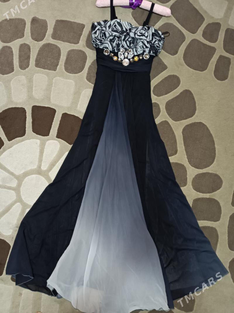 платья нарядные - 8 мкр - img 1