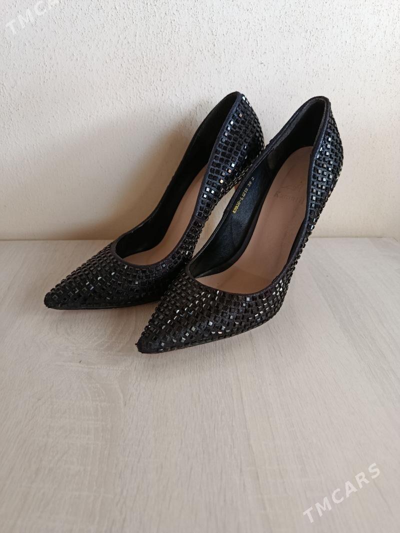 Okjeli kowus - Mary - img 1