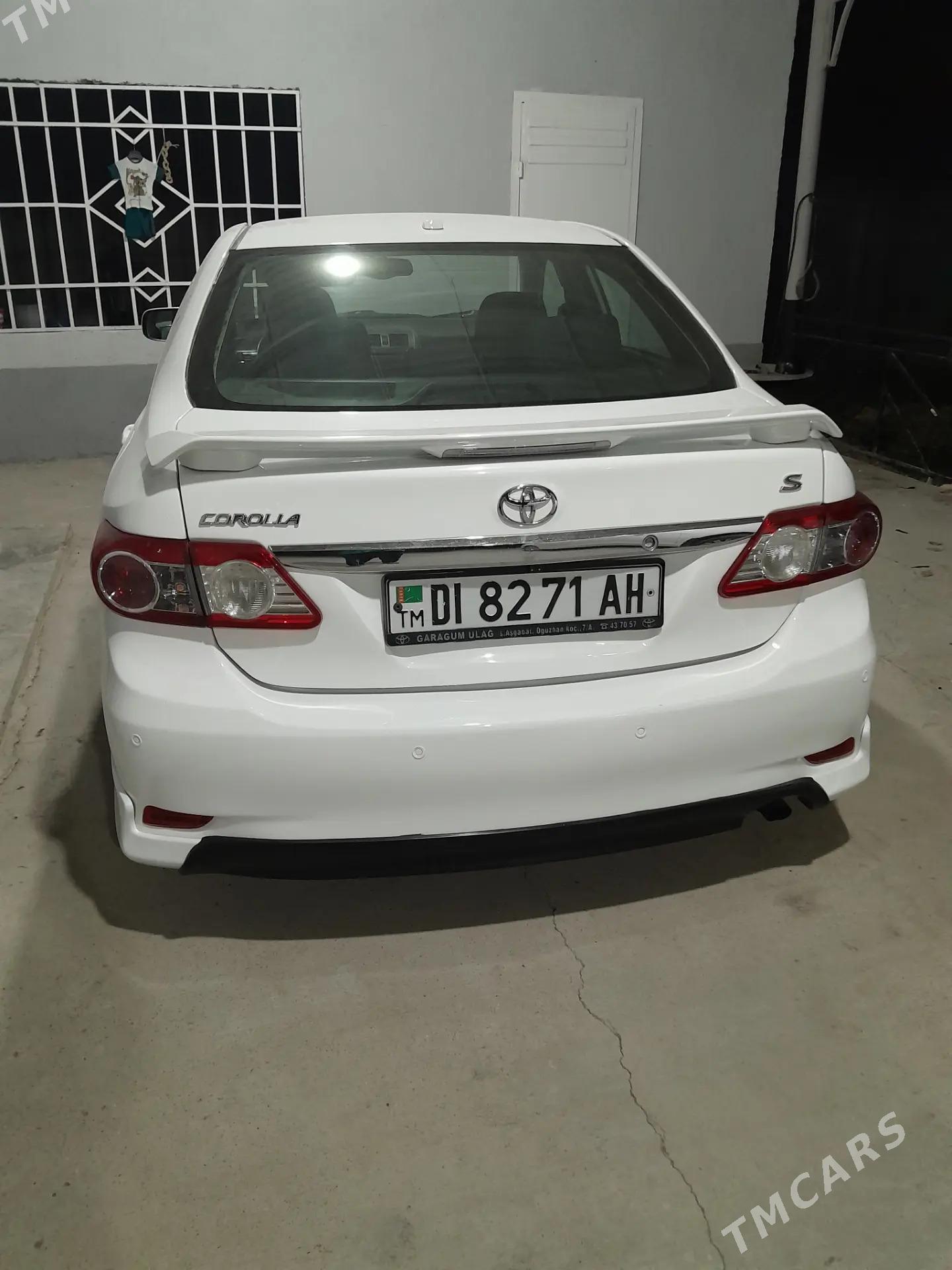 Toyota Corolla 2011 - 180 000 TMT - Gökdepe - img 1