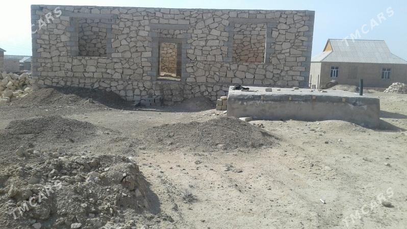 Akdaşda jaý - Туркменбаши - img 1