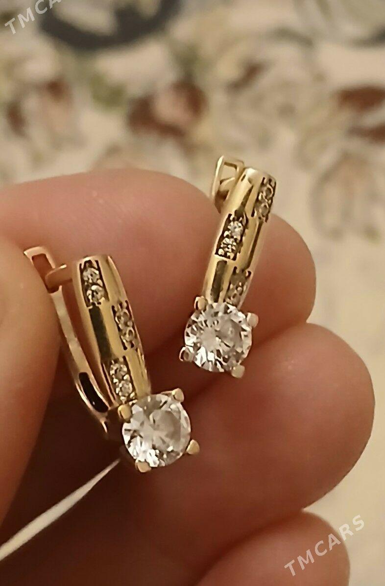 Gyzyl gulakhalka tekdaş - Aşgabat - img 1