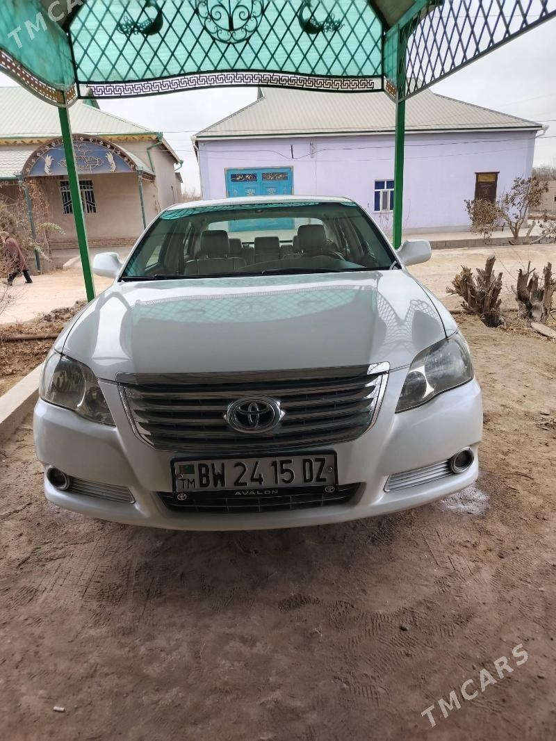 Toyota Avalon 2005 - 160 000 TMT - Гурбансолтан Едже - img 1