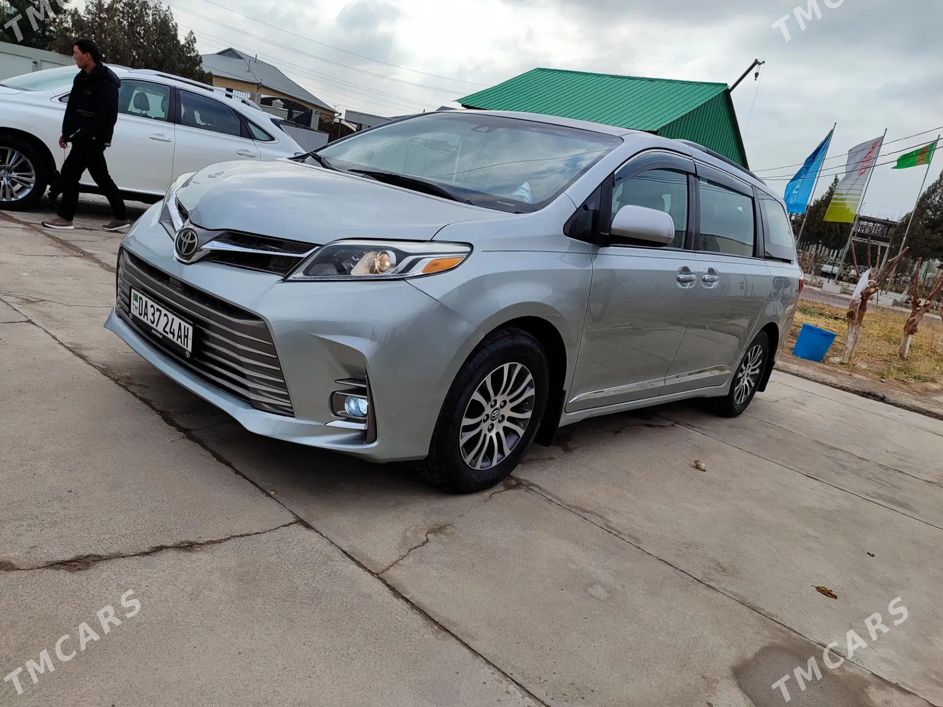 Toyota Sienna 2019 - 520 000 TMT - Mary - img 1