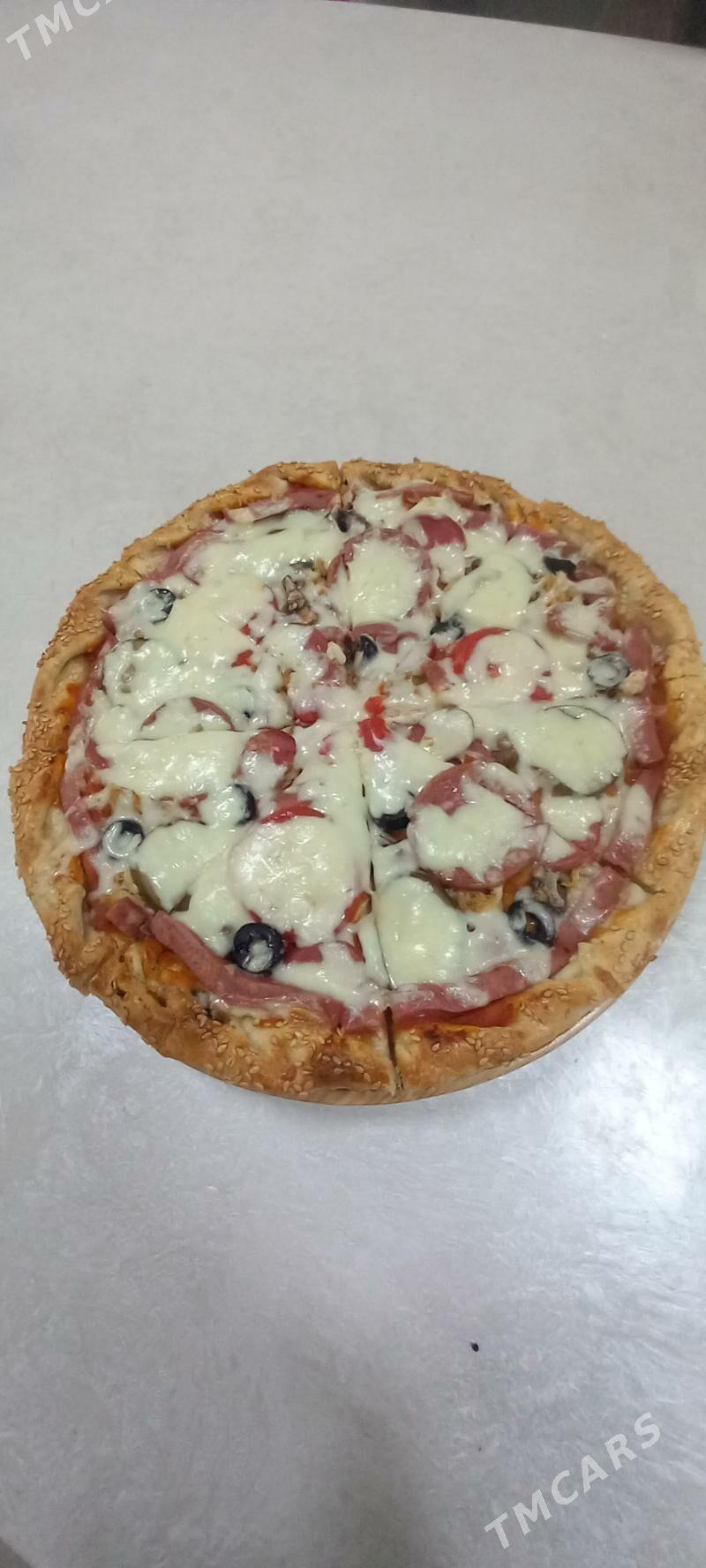 powur we powur komekçisi - Бахарден - img 1