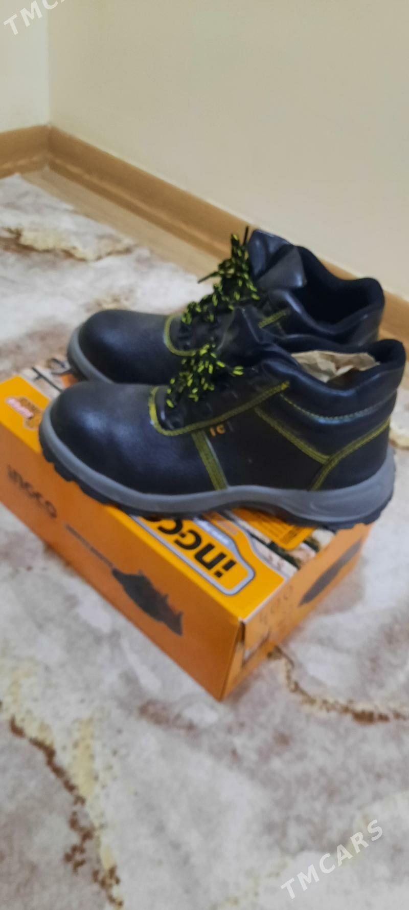 спец. обувь - Туркменбаши - img 1