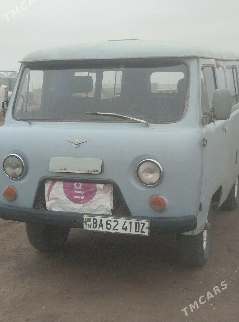 UAZ 2206 2000 - 30 000 TMT - Boldumsaz - img 1