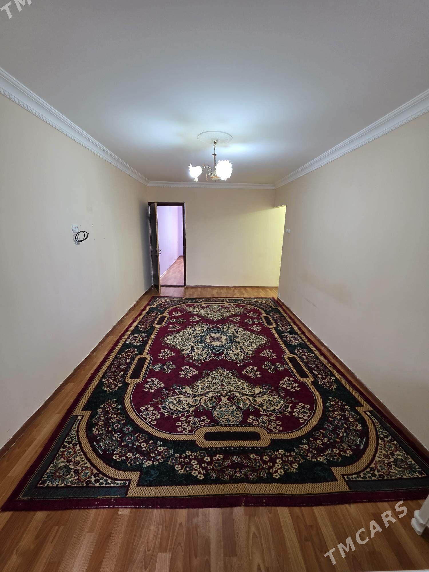 Eýesinden. 11-nji mkr. 2kom. - Aşgabat - img 1