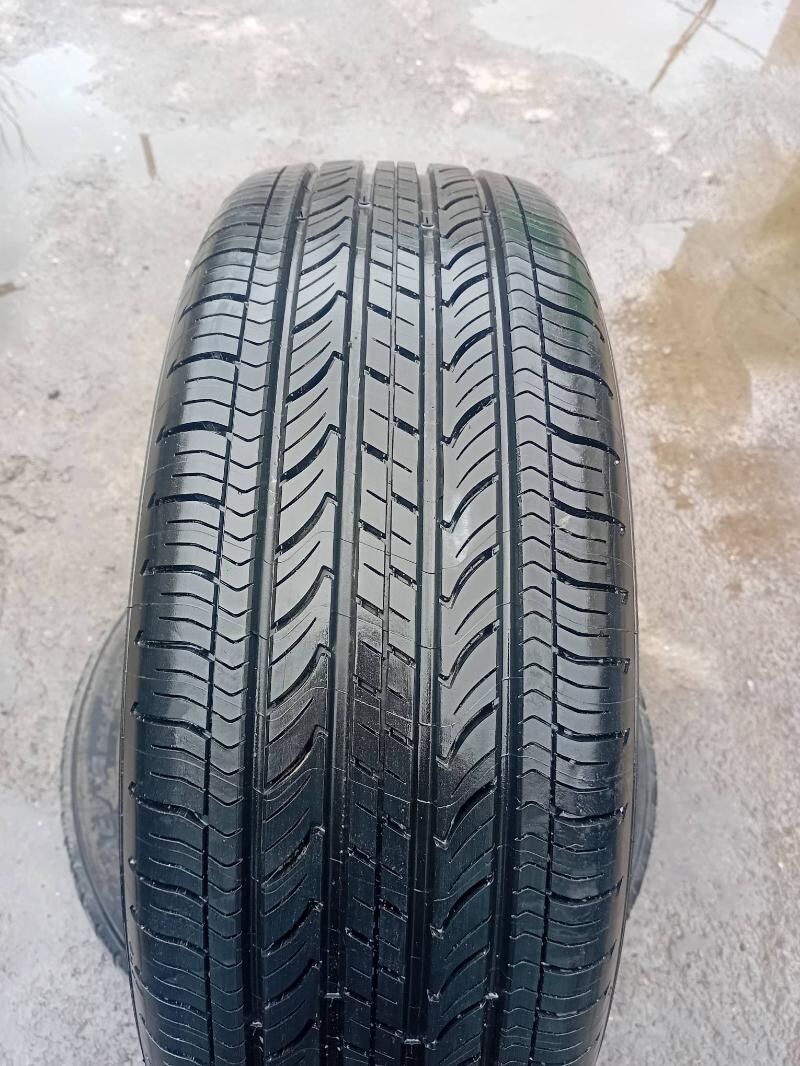 215.55.17 1ștuk 900 TMT - Hitrowka - img 1