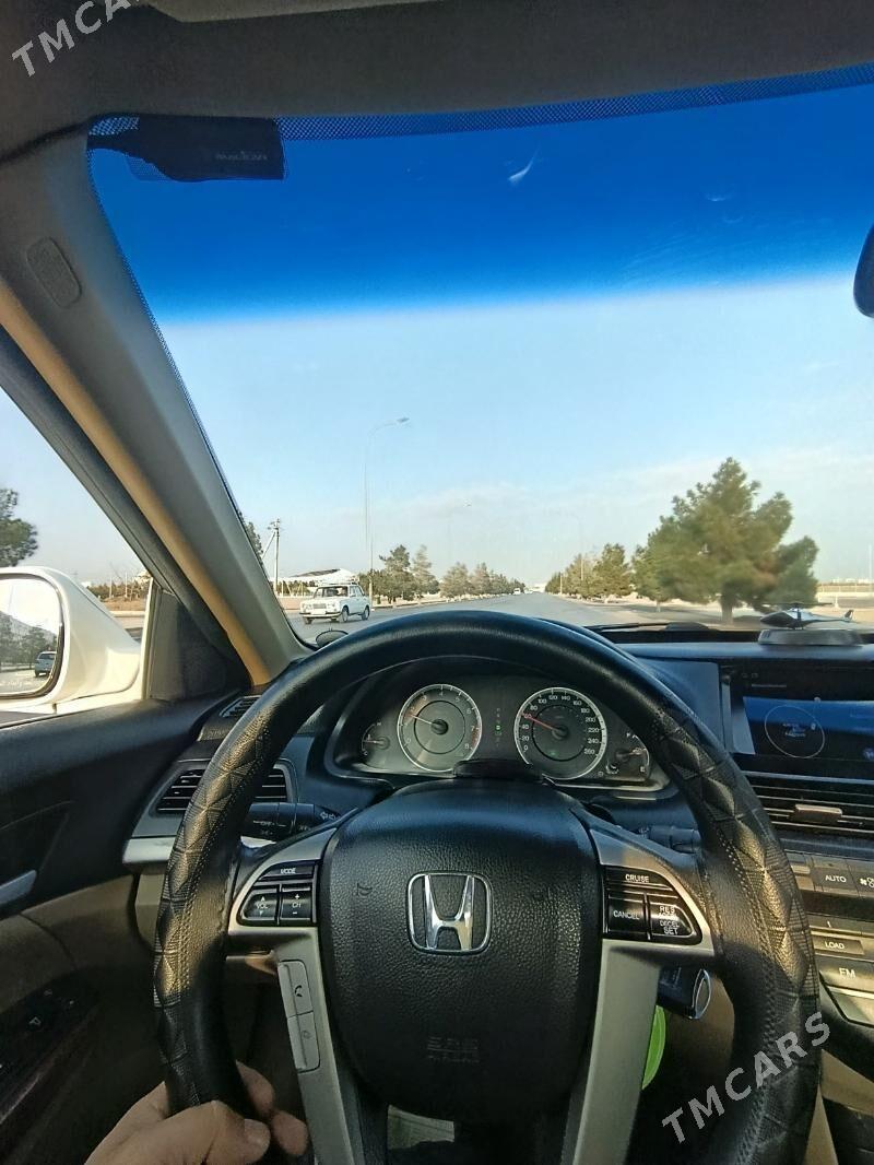 Honda Accord 2011 - 180 000 TMT - Büzmeýin - img 1