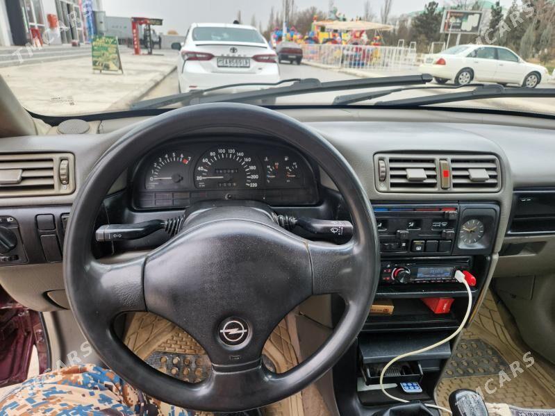 Opel Vectra 1992 - 45 000 TMT - Керки - img 1