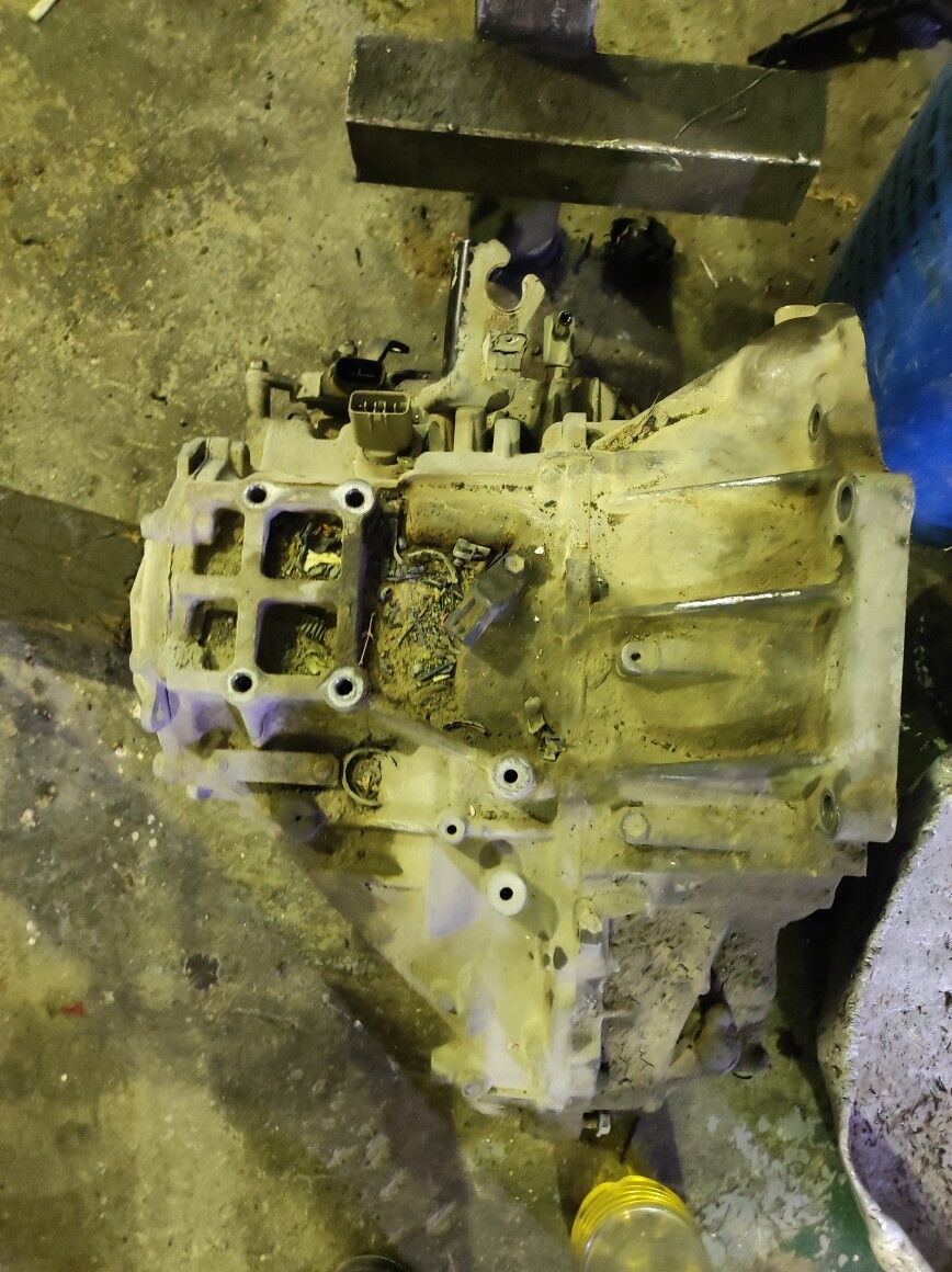 karollañ karopgasy  18. Haliji 2 000 TMT - Гёкдепе - img 1