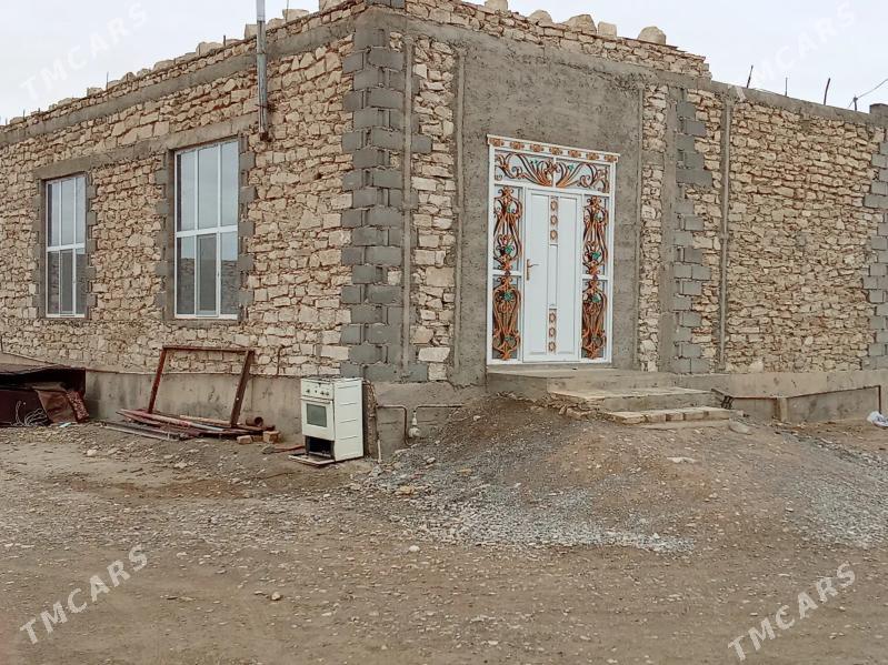 Satlyk jaý - Гызыларбат - img 1