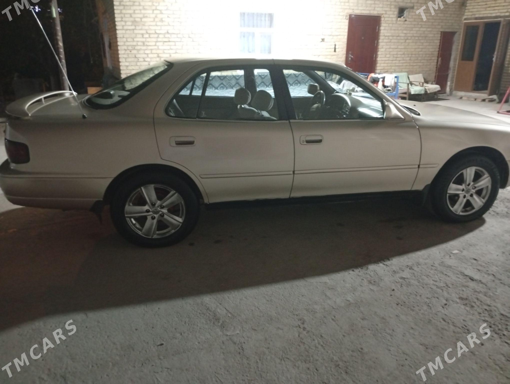 Toyota Camry 1996 - 110 000 TMT - Туркменабат - img 1