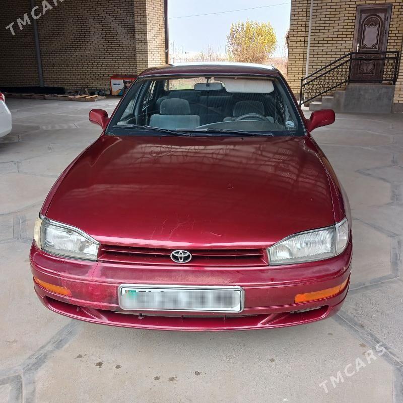 Toyota Camry 1992 - 110 000 TMT - Мургап - img 1
