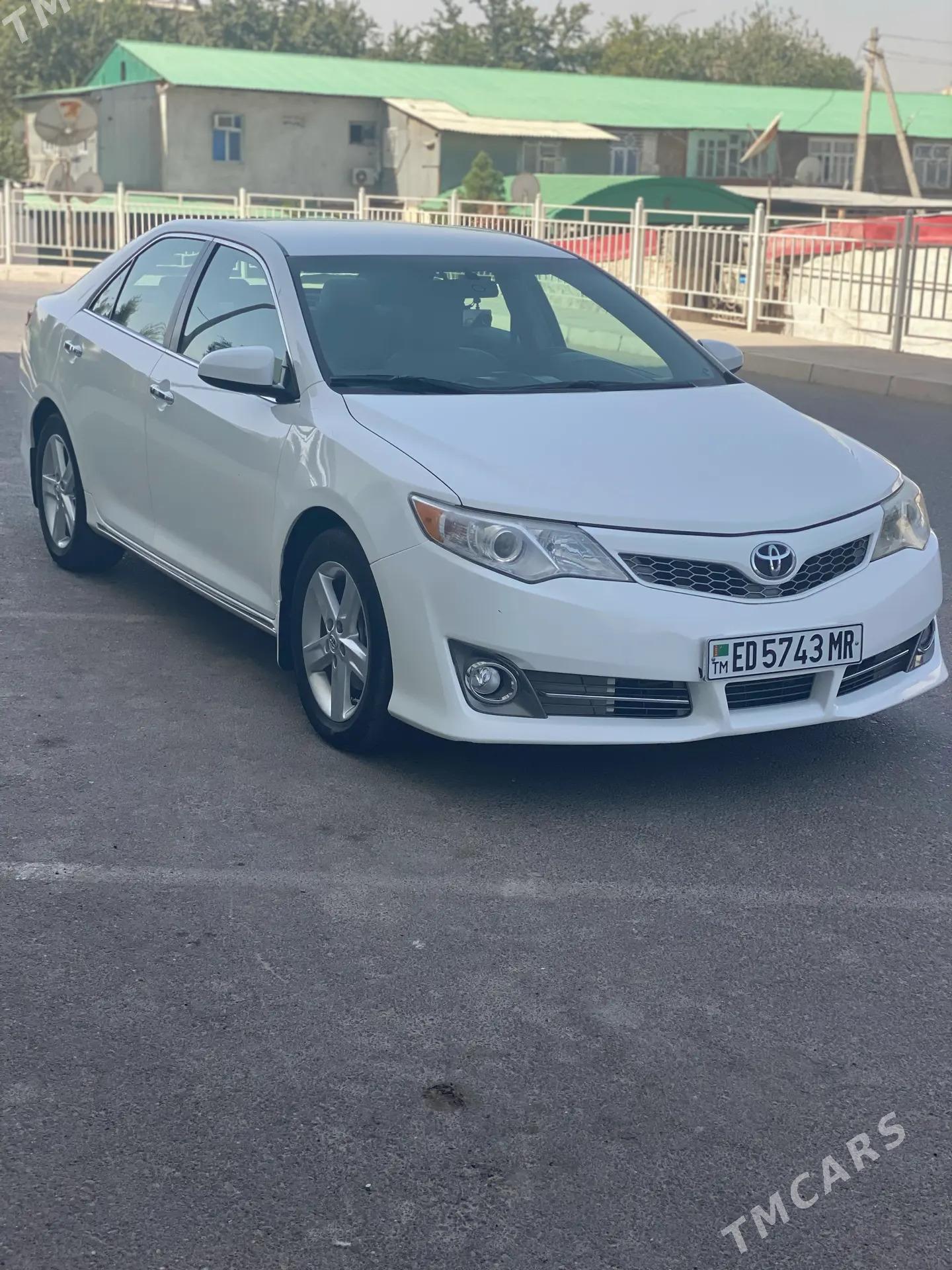Toyota Camry 2012 - 235 000 TMT - Мары - img 1
