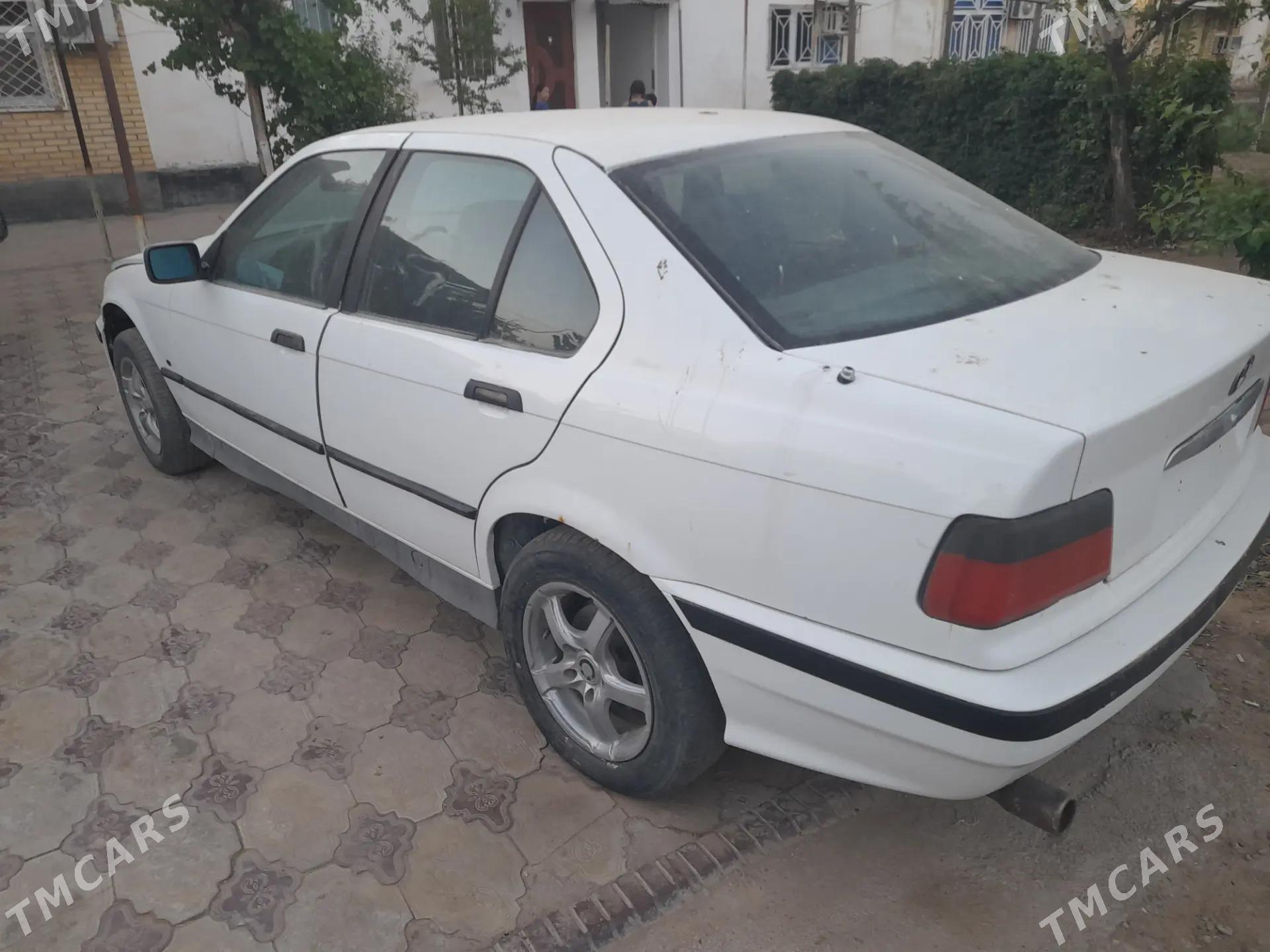BMW 320 1994 - 20 000 TMT - Мургап - img 1