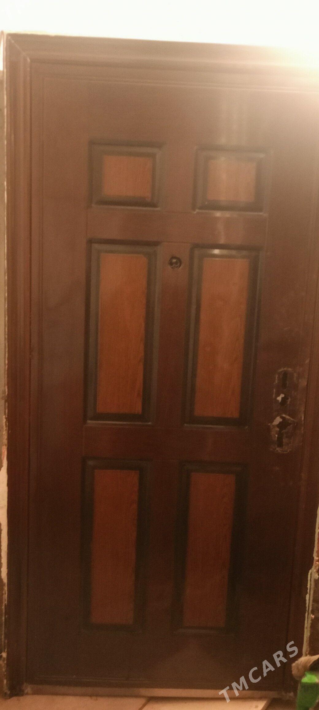 Gapy/Дверь - Mary - img 1