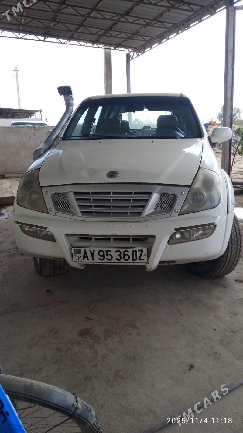 SsangYong Rexton W 2002 - 45 000 TMT - Gurbansoltan Eje - img 1
