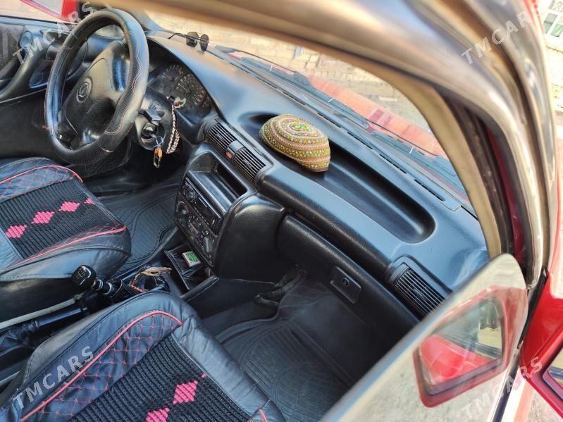 Opel Astra 1993 - 40 000 TMT - Мургап - img 1