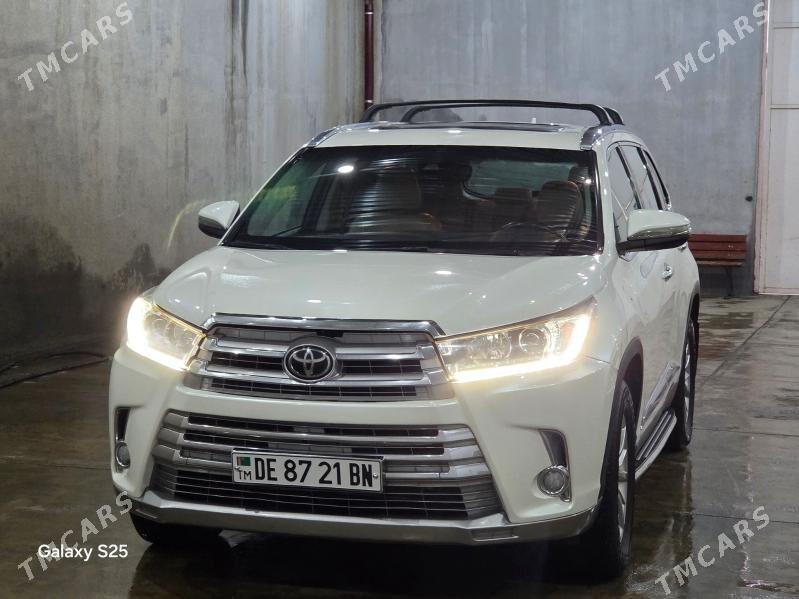 Toyota Highlander 2019 - 445 000 TMT - Gyzylarbat - img 1