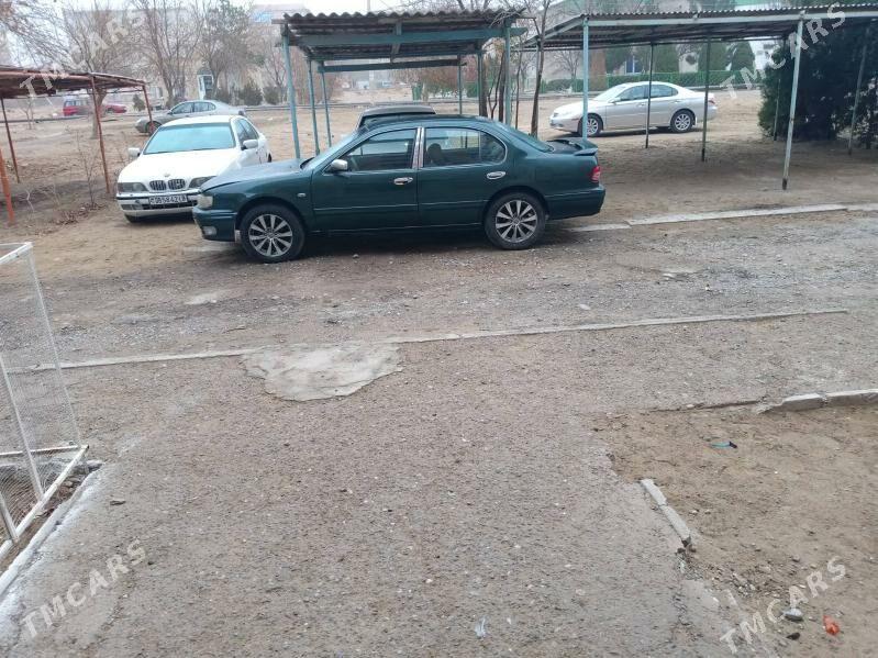 Nissan Maxima 1997 - 30 000 TMT - Seýdi - img 1