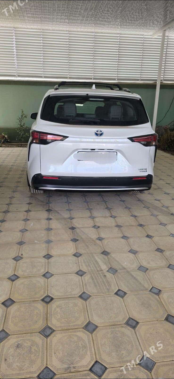 Toyota Sienna 2021 - 500 000 TMT - Ашхабад - img 1