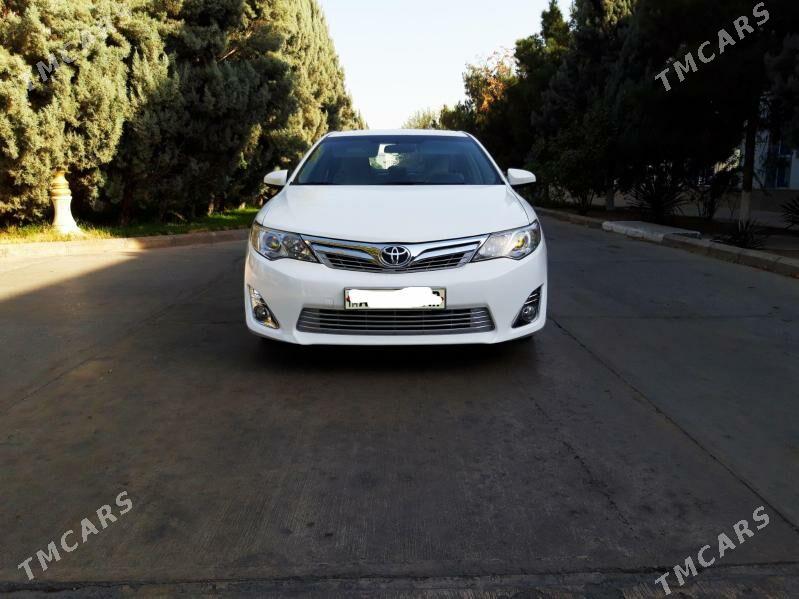 Toyota Camry 2012 - 199 990 TMT - Туркменгала - img 1