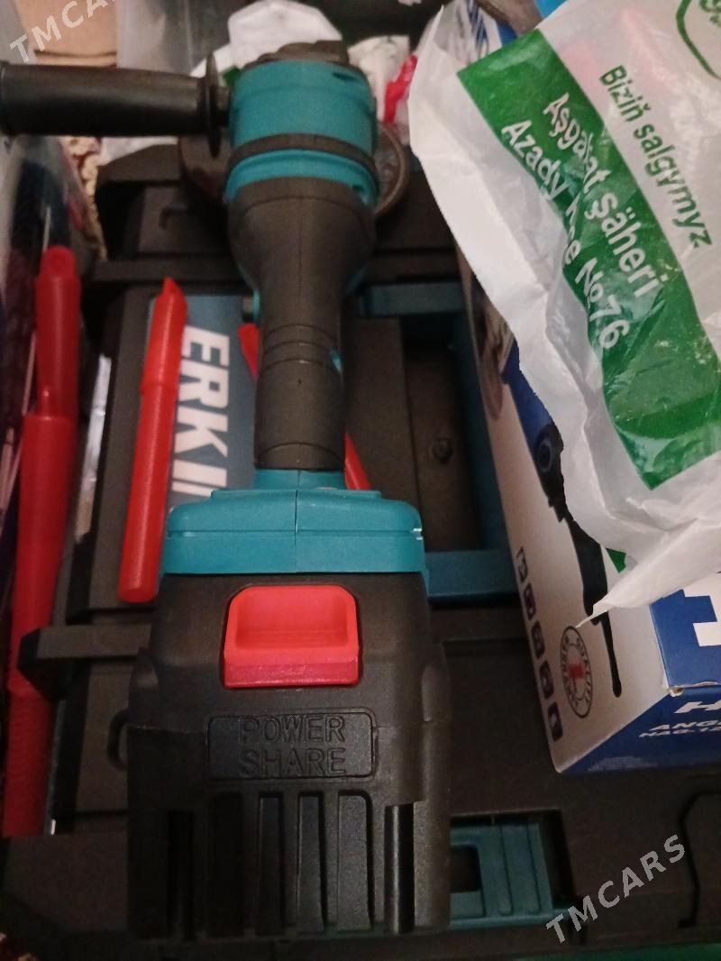 Batareÿli balgarka.Болгар - 15-nji tapgyr - img 1