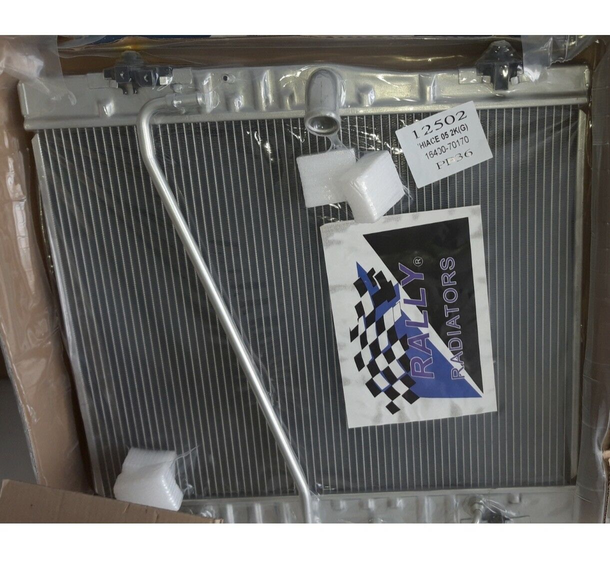 Hiace Radiator 2,7 2 200 TMT - Ak bugdaý etraby - img 1