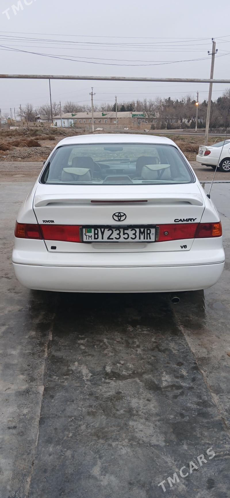 Toyota Camry 2000 - 140 000 TMT - Mary - img 1