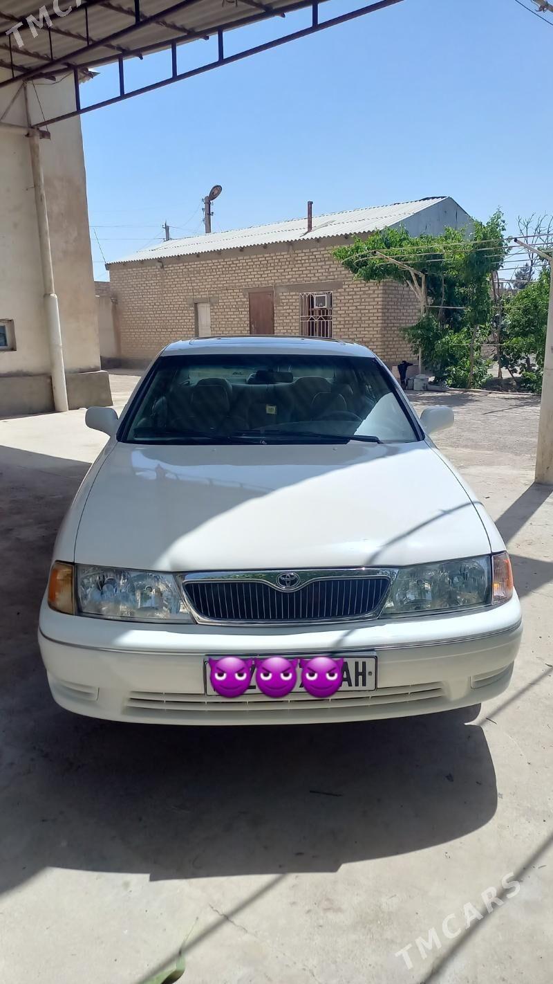 Toyota Avalon 1998 - 140 000 TMT - Теджен - img 1