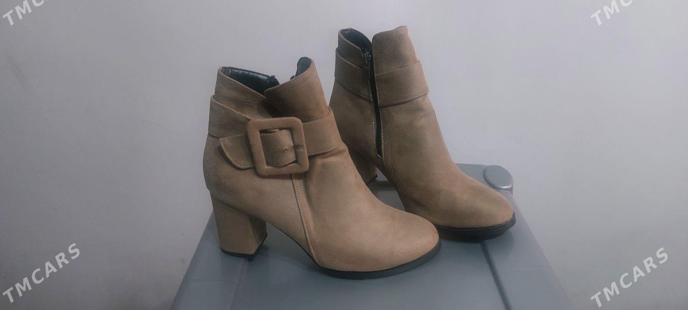 Zamuźny adik - Туркменбаши - img 1