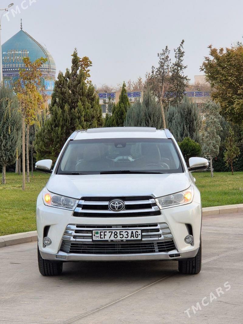 Toyota Highlander 2018 - 490 000 TMT - Aşgabat - img 1