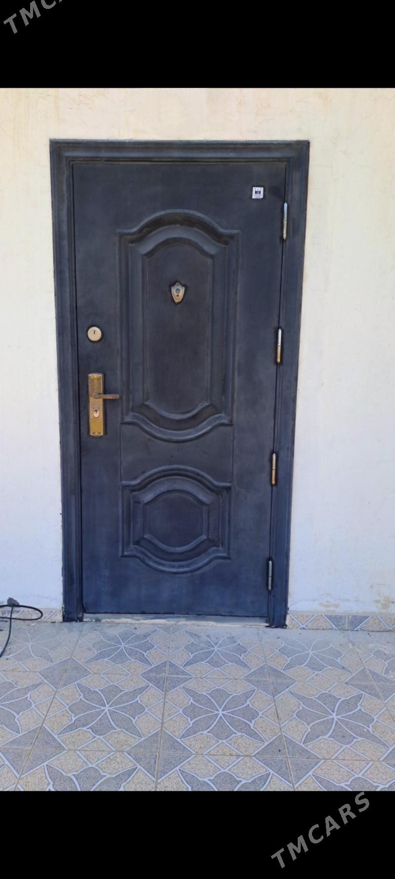 Daşky gapy - Тязе заман - img 1