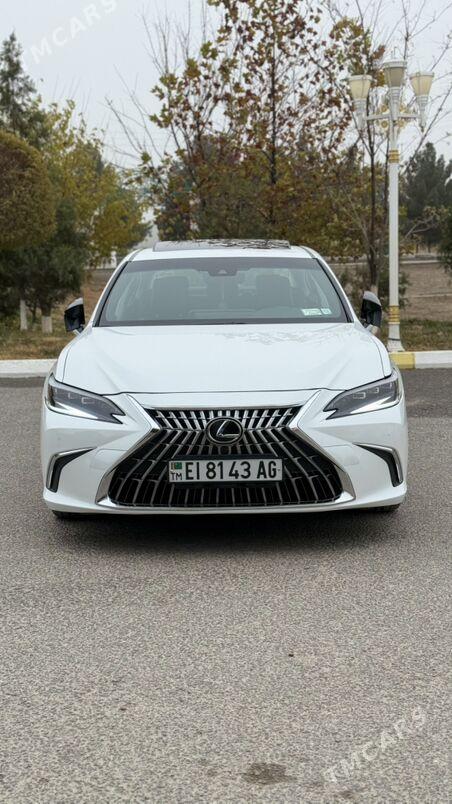 Lexus ES 350 2022 - 550 000 TMT - Gurtly - img 1